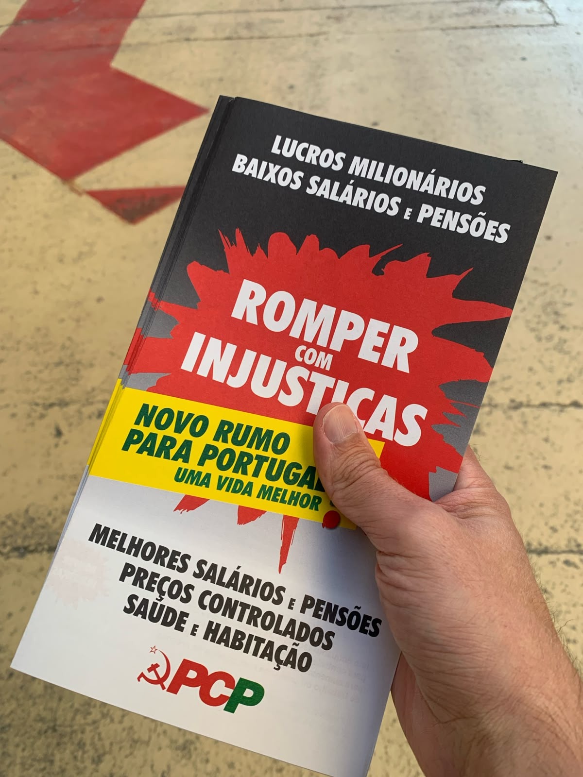 Distribuição de Propaganda em Empresas - Outubro 2026